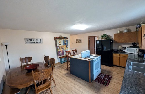 Lupton City Cabaña | Big Porch Cottage-pacífica granja, animales y espacio para jugar - ¡las críticas lo dicen todo!