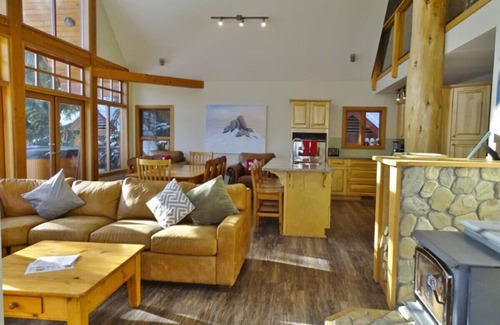 Rossland Casa | Big Red Lodge Red Mountain