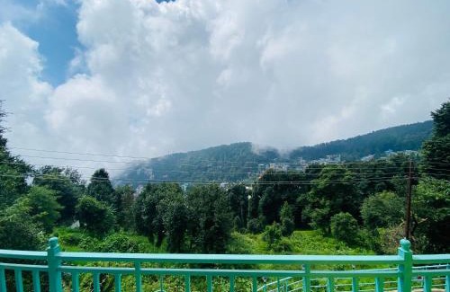 Bhagsu Nag Casa | Big Rock House Dharamkot