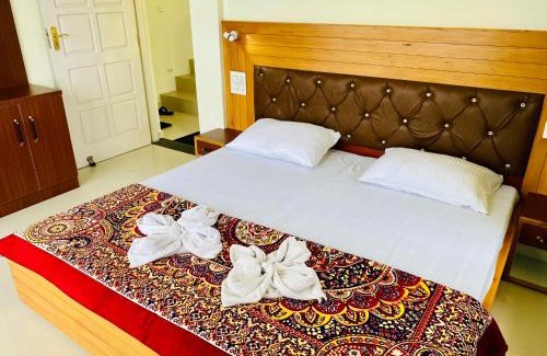 Bhagsu Nag Casa | Big Rock House Dharamkot
