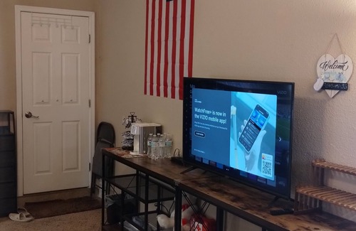 Chinatown Casa | big room in peaceful house at a great location