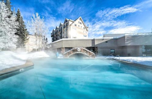 Big Sky Apartamento | Big Sky Ski-InandSki-Out Condo with Mountain Views!