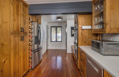 Gallatin Gateway Casa | Big Sky Vacation Rentals: Riverbend Haven