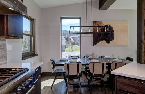 Big Sky Chalet De Esquí | Homestead Chalet 6 Claim Jumper