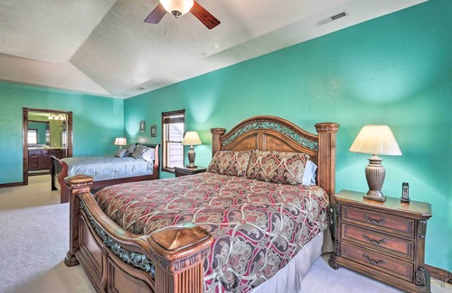 Hudson Otro | Big spacious ranch with pool table and gaming room beautiful mornings and nights
