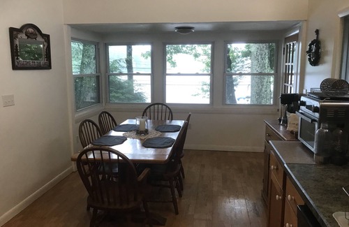 Holderness Casa | Big Squam Lake 2 BR Friday - Friday Weekly Rental