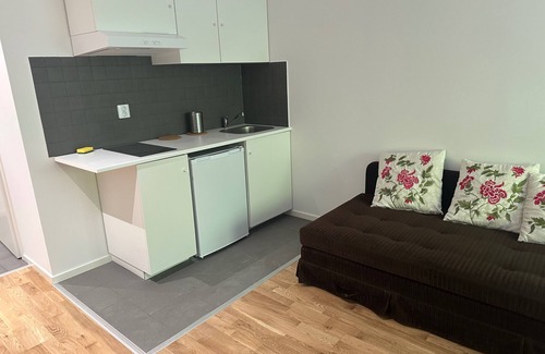 Karrdal Apartamento | Big Studio Apartment in Sollentuna, Stockholm