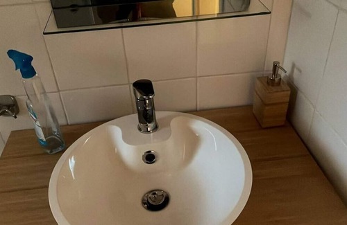 Suedviertel Apartamento | Big Suite for 2 Couples or more. 2 Rooms plus Kitchen and Bathroom
