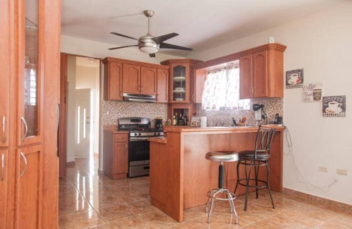 Aceitunas Casa | "Big Vacation House: Your Home Away From Home!"