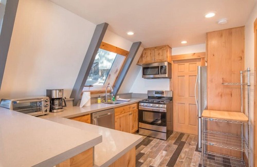 Talmont Casa | Big Views & Tahoe Park Access!
