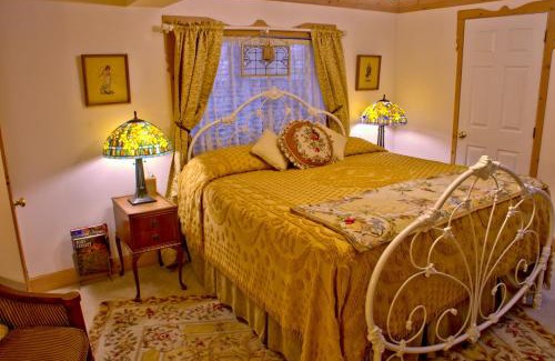Cedar City Cama Y Desayuno | Big Yellow Inn