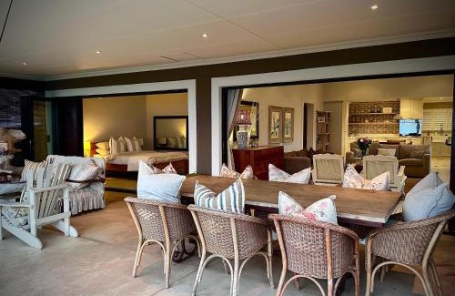 Umzumbe Casa | BigBubblegum Beach House