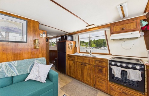 Downtown Juneau Alquiler De Eote | Bigenuff II Vintage Charm Meets Waterfront Adventure