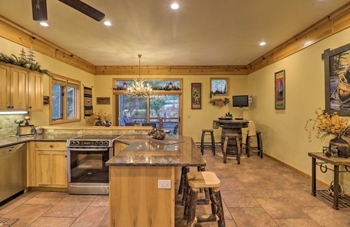 Bigfork Casa | Bigfork Townhome w/ Deck, Grill & Golf Course View