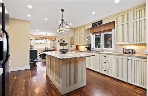 Bigfork Casa | Bigfork’s Best Vacation Home for Families! - Where Family Fun Meets Relaxation!