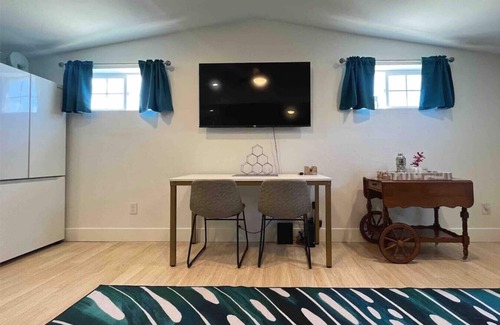 Sparks Casa | Biggest Little Tiny House with King Bed & W/D