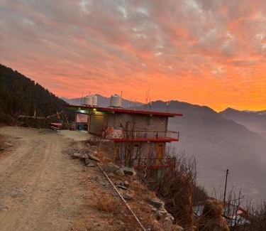 Mohal Casa | Bijali mahadev valley view home stay