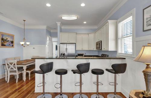 Wilmington Beach Casa | Bikinis & Martinis by Sea Scape Properties