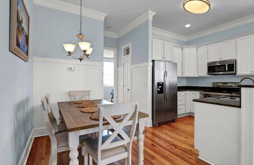 Wilmington Beach Casa | Bikinis & Martinis by Sea Scape Properties
