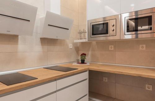 Zorrotza Casa | Bilbao ROOMS & KITCHEN Zorroza