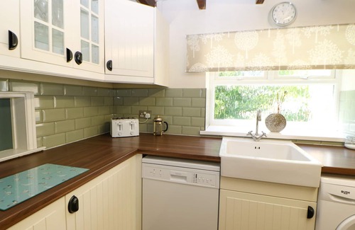 Eastgate Cabaña | Bilberry Nook Cottage, WESTGATE