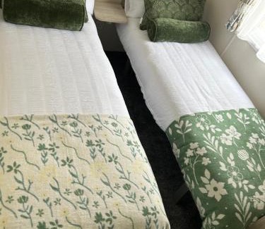 Great Houghton Complejo | Billing Aquadrome holiday park - sleeps up to 7