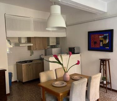 Oltretorrente Apartamento | Bilocale Inzani