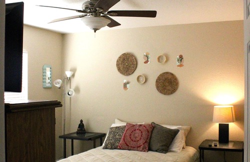Live Oak Casa | Biltmore Bliss Charming 3-bedroom house with AC, WiFi