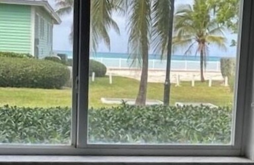 Alice Town Apartamento | Bimini Beach Condo - 1st Floor