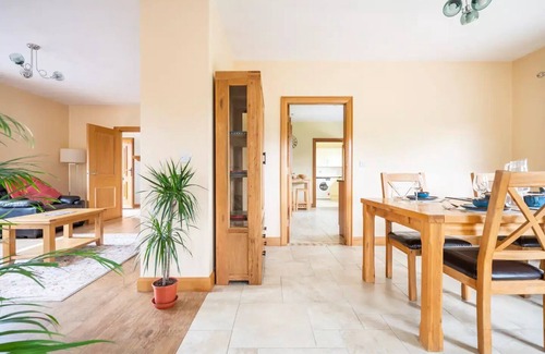 Castlederg Casa | Bin Mountain Self Catering