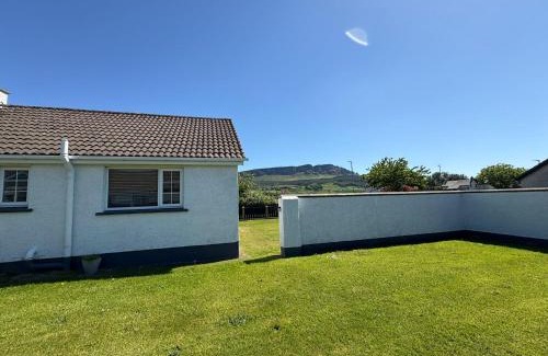 Limavady Casa | Binevenagh View, Magilligan Limavady Holiday Let