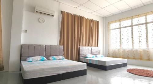 Pasir Gudang Casa | BinQahar Family Studio