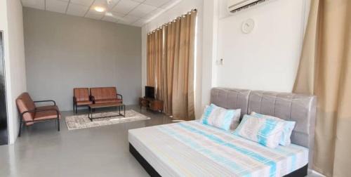 Pasir Gudang Casa | BinQahar Family Studio
