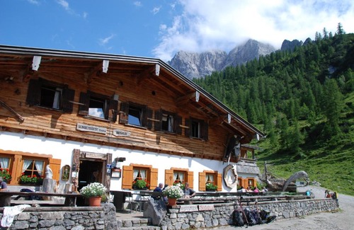 Eng Alm Casa | Binsalm- Schutzhütte