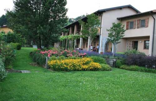 Palazzago Cama Y Desayuno | Bio&B Cascina Montebello