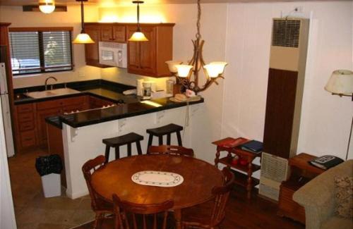 June Lake Casa | Birch Creek #8 - 2BR/1.5BA