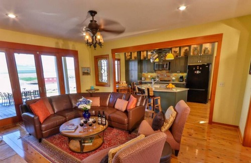 Milton-Freewater Casa | Birch Creek Vineyard Estate - Lujo privado en el viñedo