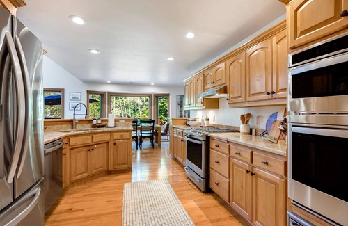 Ellison Bay Casa | Birch Grove: 4 Bed, 3 Bath, Large Deck on 5 Acres