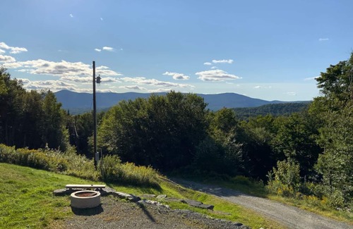 West Dover Cabina | Birch Hill Hollow - Mt Snow & pool table