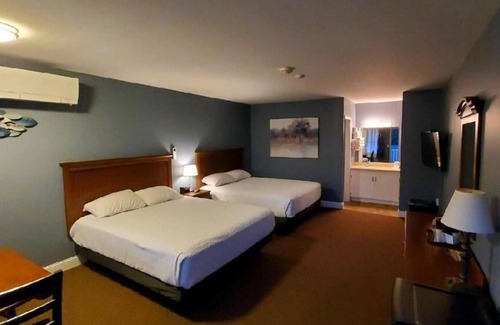 Laconia Hotel | Birch Knoll Motel
