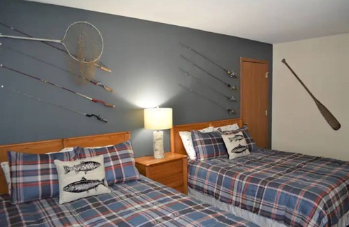Hayward Complejo | Birch Point Resort Condo #19 - Nelson Lake, Hayward