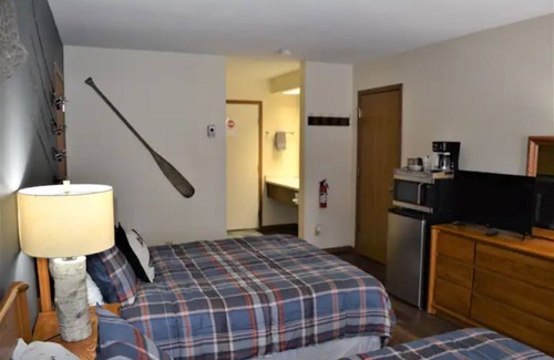 Hayward Complejo | Birch Point Resort Condo #19 - Nelson Lake, Hayward