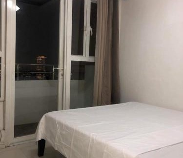 Bacoor City Apartamento | Birch Tower A8 Front of Robinson Mla BayFree Pool