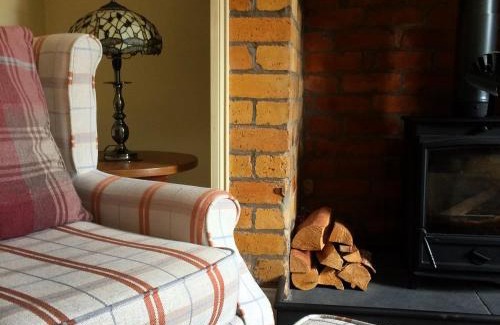 Wooler Casa | Birchwood Cottage - In the Heart of Wooler