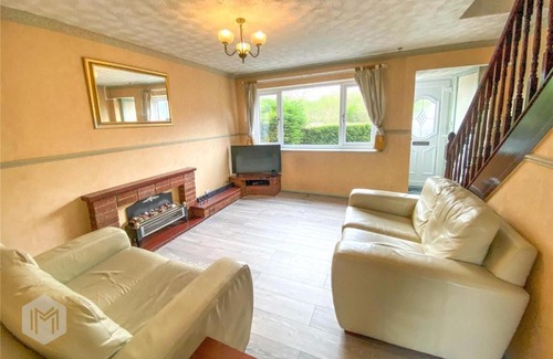 Warrington Casa | Birchwood Private Room for Homestay 2