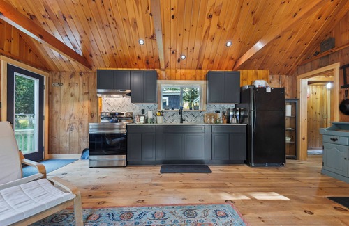 Rangeley Casa | Birchwoods: vida cómoda en un entorno privado y natural