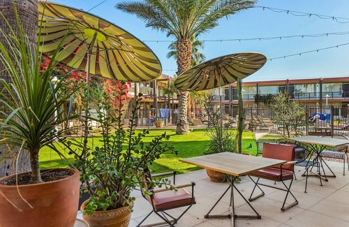 South Scottsdale Casa | Bird of Paradise Hotel Suite