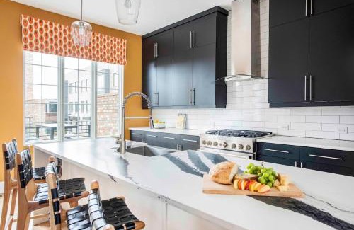 Castleberry Hill Casa | Bird's Eye View