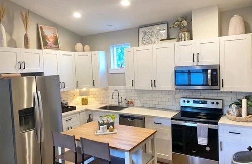 Hillsboro Casa | Birdie's: A New 2b in Downtown Hillsboro