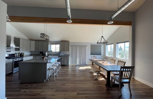 Helena Casa | BIRDSEYE VIEW